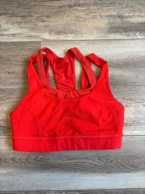 Lululemon sports bra with clasp